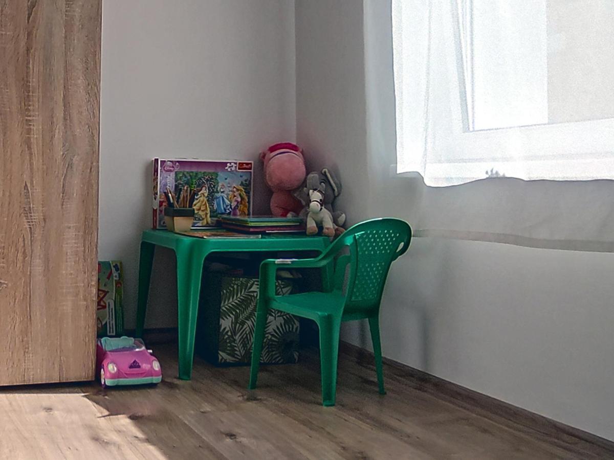 White Stone Apartman Hajdúszoboszló Zewnętrze zdjęcie