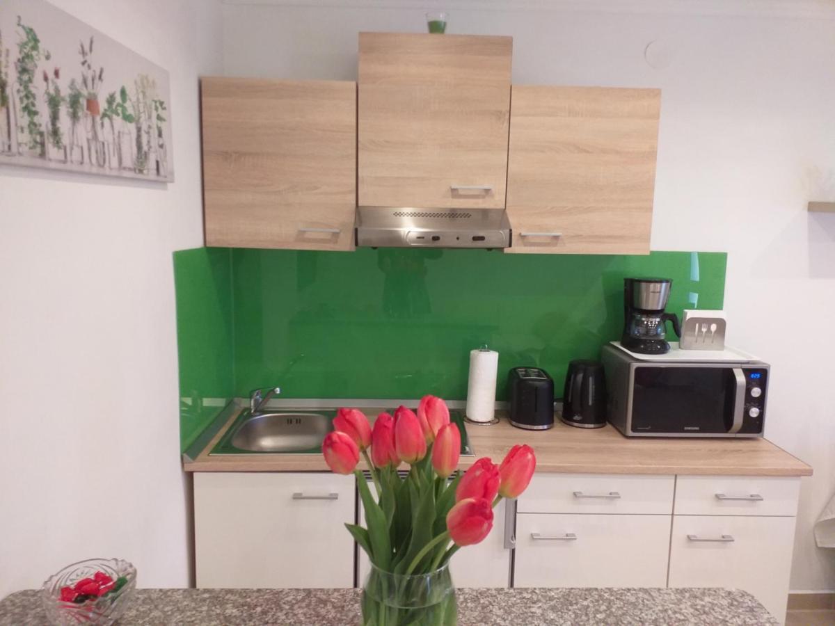 White Stone Apartman Hajdúszoboszló Zewnętrze zdjęcie