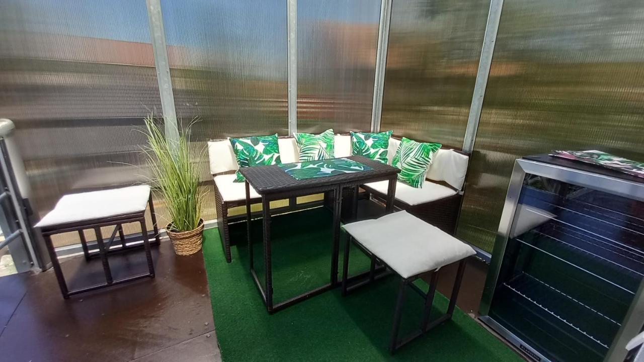 White Stone Apartman Hajdúszoboszló Zewnętrze zdjęcie